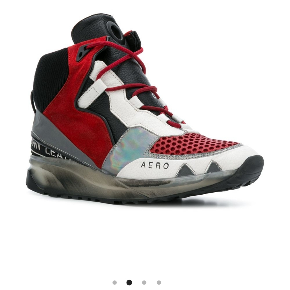 Leather crown rubber shoes